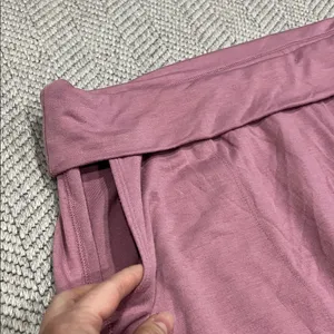 Old Navy Mauve Women's Jogger Pants thumbnail 7