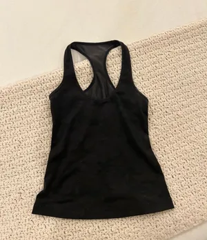 Lululemon Tank thumbnail 1