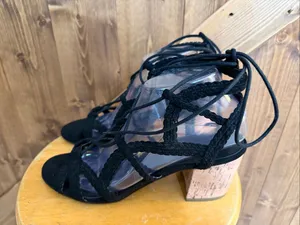 Indigo Rd. Women’s Black Lace-Up Block Heel Sandals – Size 9 thumbnail 3