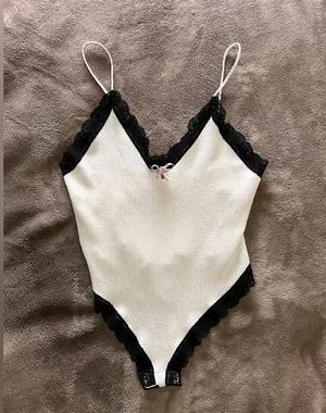 OUT FROM UNDER Urban Outfitters Ribbed 1 Piece Bodysuit Tank Top Sz M EUC thumbnail 1