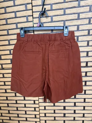 Time and tru brown pleated linen blend shorts size small thumbnail 2