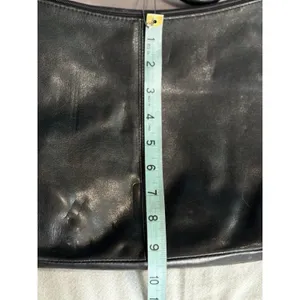 Tignanello Black Soft Leather Shoulder Bag/ Purse Remov Strap Logo Zip/Snap‎ thumbnail 11
