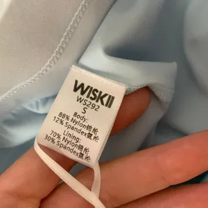 Wiskii Sun Protection Advantage Skirt Glacier Blue Womens New Small thumbnail 14