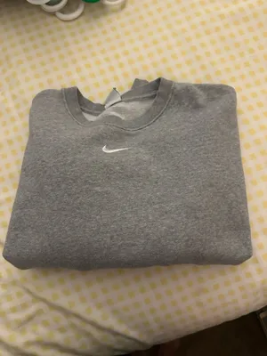 Nike Cropped Sweatshirt thumbnail 2