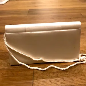 Cocktail Clutch Ivory White thumbnail 3