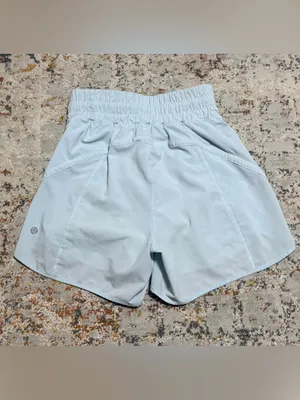 Lululemon Track That High-Rise Lined Short 5" size 4 light blue thumbnail 4