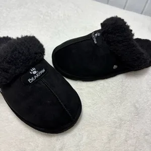 BearPaw vegan faux‎ fur Loki women black slippers Size 7 thumbnail 4