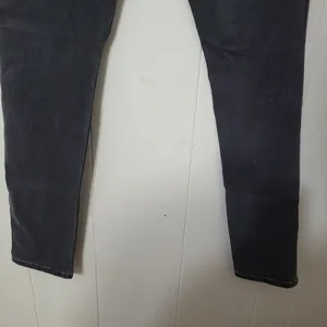 Levi’s 311 Shaping Skinny Jeans Gray Women’s Size 32 Stretch Denim thumbnail 9