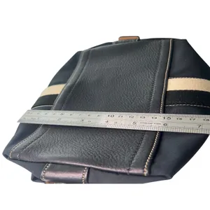 RARE Y2K 2000's Vintage Coach Hampton Travel Toiletry Kit (#5060) Makeup Bag thumbnail 8