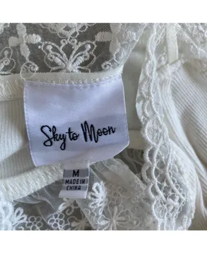 isabelle’s cabinet white top thumbnail 6