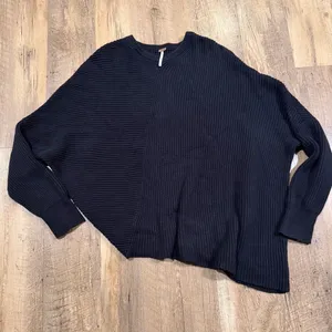 Free People Black Ribbed Oversized Asymmetrical Crewneck Sweater Large thumbnail 1