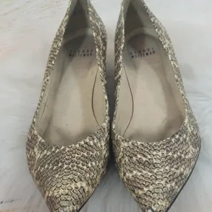 Stuart Weitzman point toe slip on animal snake print kitten heels sz 7 thumbnail 2