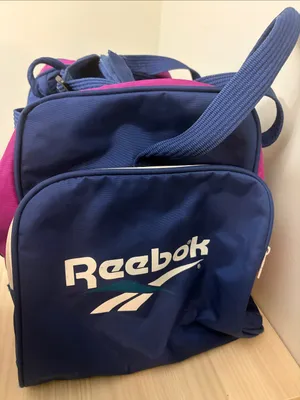 Reebok Vintage Blue and Magenta Duffel gym bag thumbnail 5