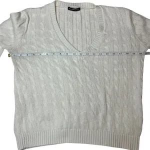 Brandy Melville Cream Cable Knit V-Neck Sweater Soft Cozy Classic Knitwear Baisc thumbnail 8