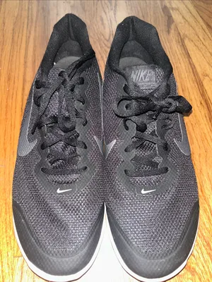 Nike Unisex Black and Gray Lightweight Training Sneakers Womens size 11 thumbnail 2