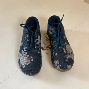 NOBULL- Outwork Sneakers Blue Floral Unisex Size 8 thumbnail 3