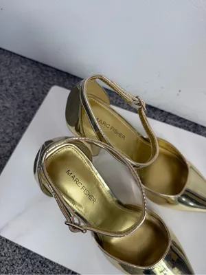 Marc Fisher Size 7M Gold Metallic Pointed Toe Ankle Strap Block Heels NWOT thumbnail 5