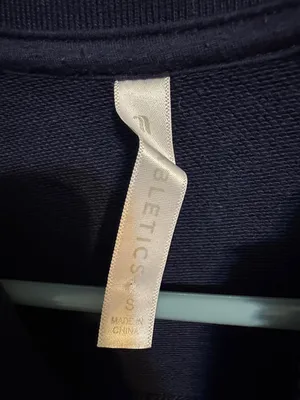 Fabletics Navy and Cream Colorblock Zip-Up Crop Yoga Workout jacket Women's S thumbnail 3