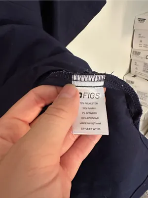 Figs Casma scrub top navy large thumbnail 4