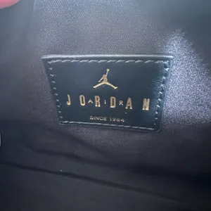 NWT NIKE Jordan Monogram Leather Mini Duffel (3L) thumbnail 8