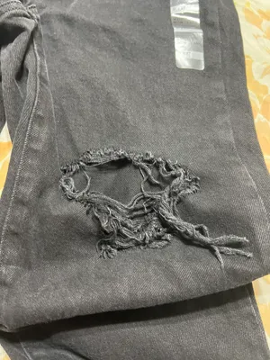 Levi’s High-Waisted Mom Jeans thumbnail 4