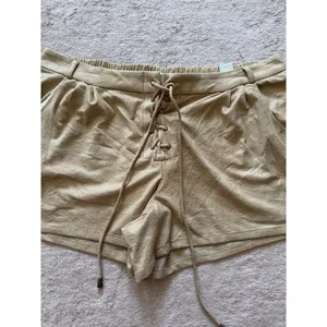 Maurices Shorts Women's Beige Faux Suede Lace Up Stretch Drawstring Size‎ XL NWT thumbnail 2