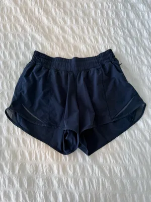 Lululemon Hotty Hot Shorts thumbnail 2