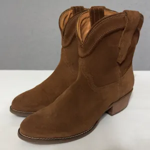 3266 | Dingo Tumbleweed DI561 Suede Western Boots Whiskey Brown Women 8M thumbnail 1