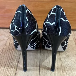 Nine West Animal Print Peep Toe High Heel Pumps thumbnail 4