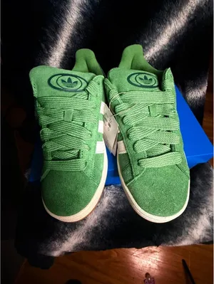 Adidas Campus 00s Green Suede Sneakers Women’s Size 7 NWT Gum Sole thumbnail 3