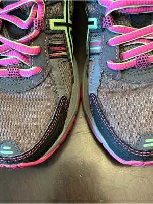 Asics Gel-Venture-5 Women Sz 6 Trail Running Shoes Pink Gray Athletic Sneaker thumbnail 9