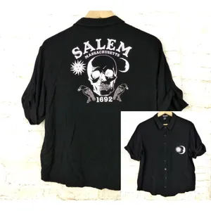 Hot Topic Skull Salem Oversized Button Shirt Womens S Black Goth Witch Moon thumbnail 2