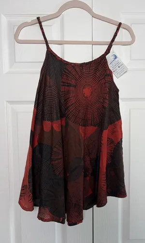 Luna Sea Enchantments Boho Cami Tank Top Womens‎ Size OS Red Black Geometric thumbnail 1