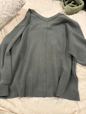 Aerie Wonder Textured V-Neck Sweatshirt thumbnail 4