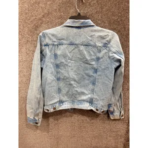 Gap Womens Denim Jacket Large Light Blue Classic Trucker Acid Wash Pockets thumbnail 5