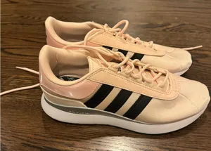 Adidas pink sneakers size 9 like new thumbnail 1