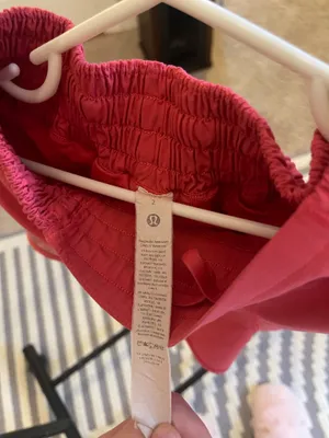 Lululemon Hotty Hot Shorts 2.5" thumbnail 2