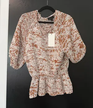 Zara knit sweater top thumbnail 1