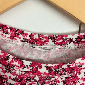 Zara Pink Floral Puff Sleeve Top thumbnail 2