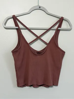 Vuori Ribbed Crop Tank Top Size Medium in Rosewood thumbnail 5