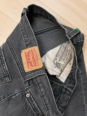 Levi's 501 Original Fit Cropped Black Denim Jeans Women's 28x28 thumbnail 3