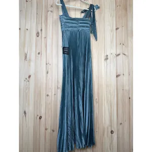 NWT Lulus Blue Gorgeous Purpose Slate Satin Pleated Sleeveless Bow Maxi Dress S thumbnail 6