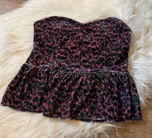 URBAN OUTFITTERS Alba Velvet Strapless Peplum Top thumbnail 1