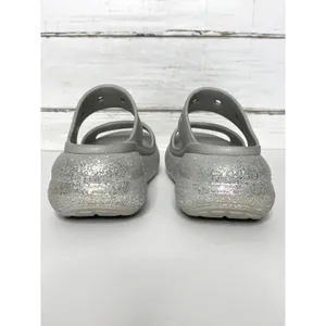 Crocs Classic Crush Glitter Platform Sandals Gray Women’s Size 9 Slip On Chunky thumbnail 10