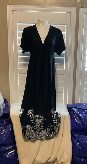 Swimsuit Black Dress with White Leaves thumbnail 1