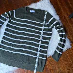 Old Navy Green & Cream Stripe Crewneck Sweater Large thumbnail 7