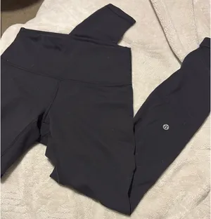 Lululemon Leggings thumbnail 1