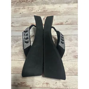 Yellowbox Blingy Flip Flops Women's Size 7.5 Rhinestone Black Platform Thongs thumbnail 6
