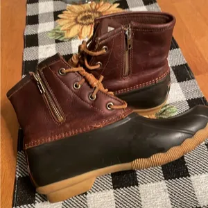 Sperry Brown and Black Winter Boots thumbnail 8