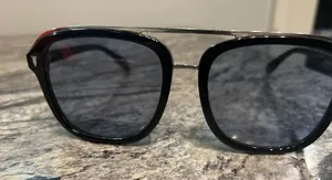 Classic Black Sunglasses thumbnail 1